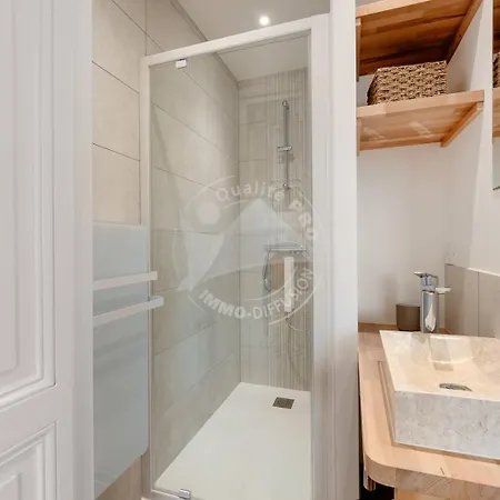As21778- Magnifique P3 Avec Terrasse Au Coeur Du Centre Dans Maison De Caractere * Le Grau-du-Roi